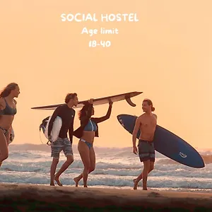 Dona Rose Surf Las Palmas / Gran Canaria